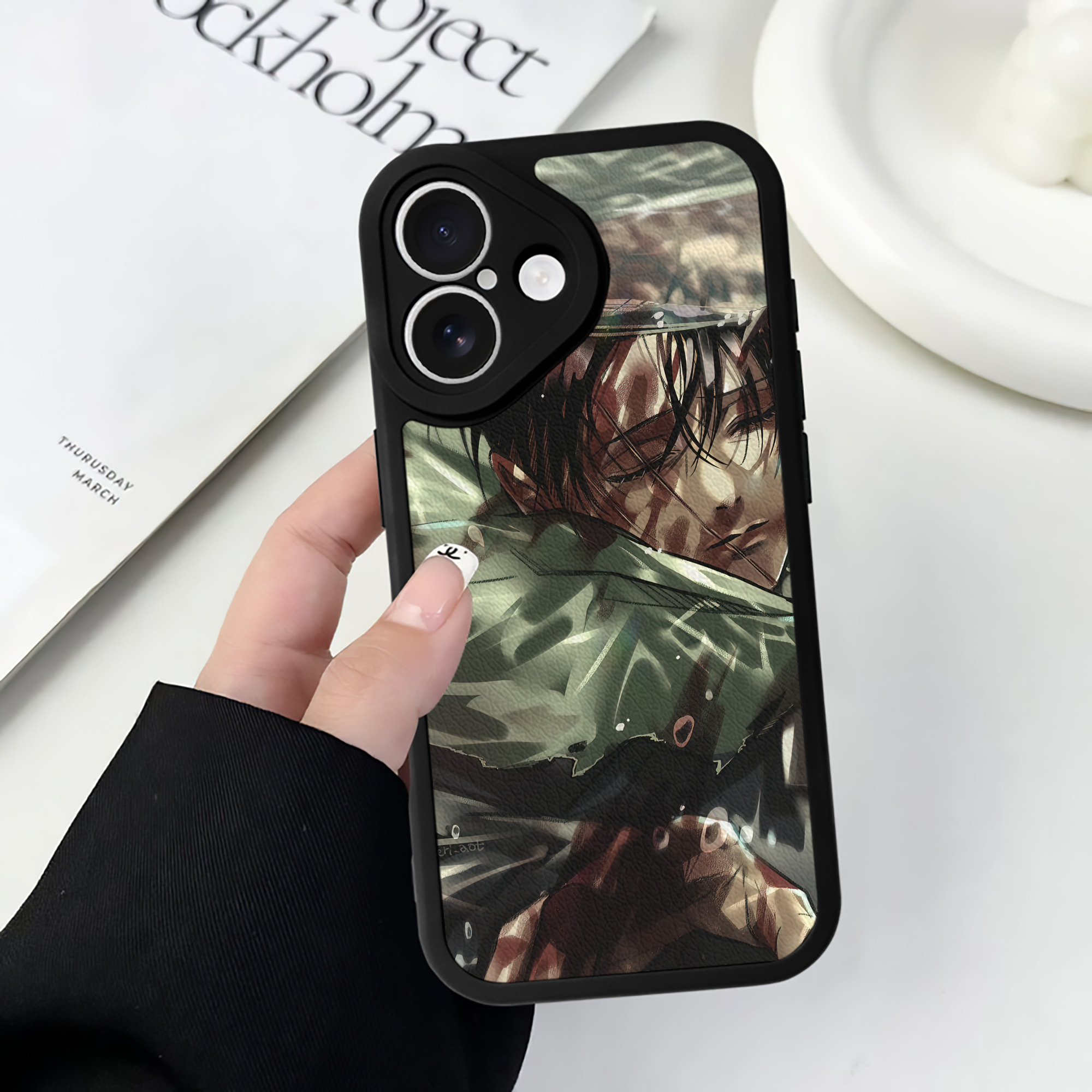 （画像用） 進撃の巨人 Attack on Titan 【iPhone 16シリーズ対応】シリコンスマホケース（レザー調） 材質：シリコン